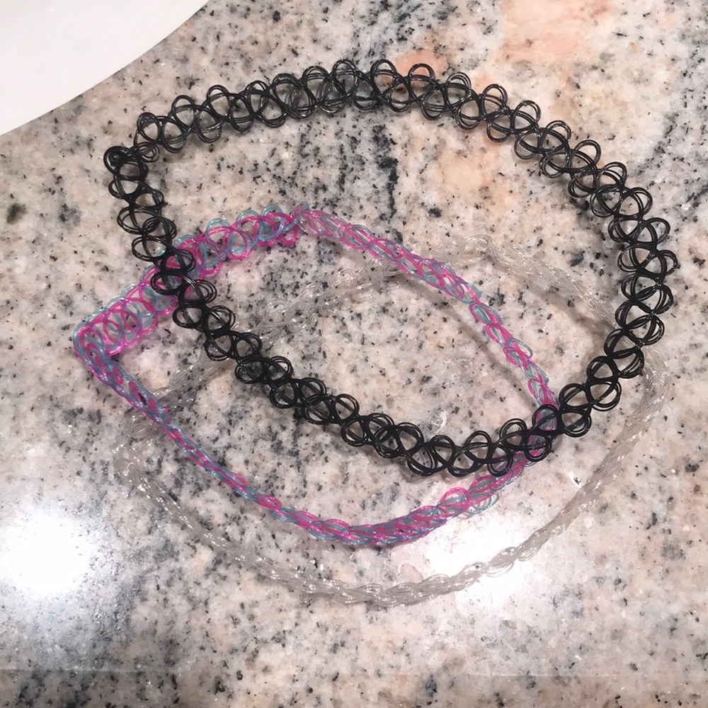 chokers